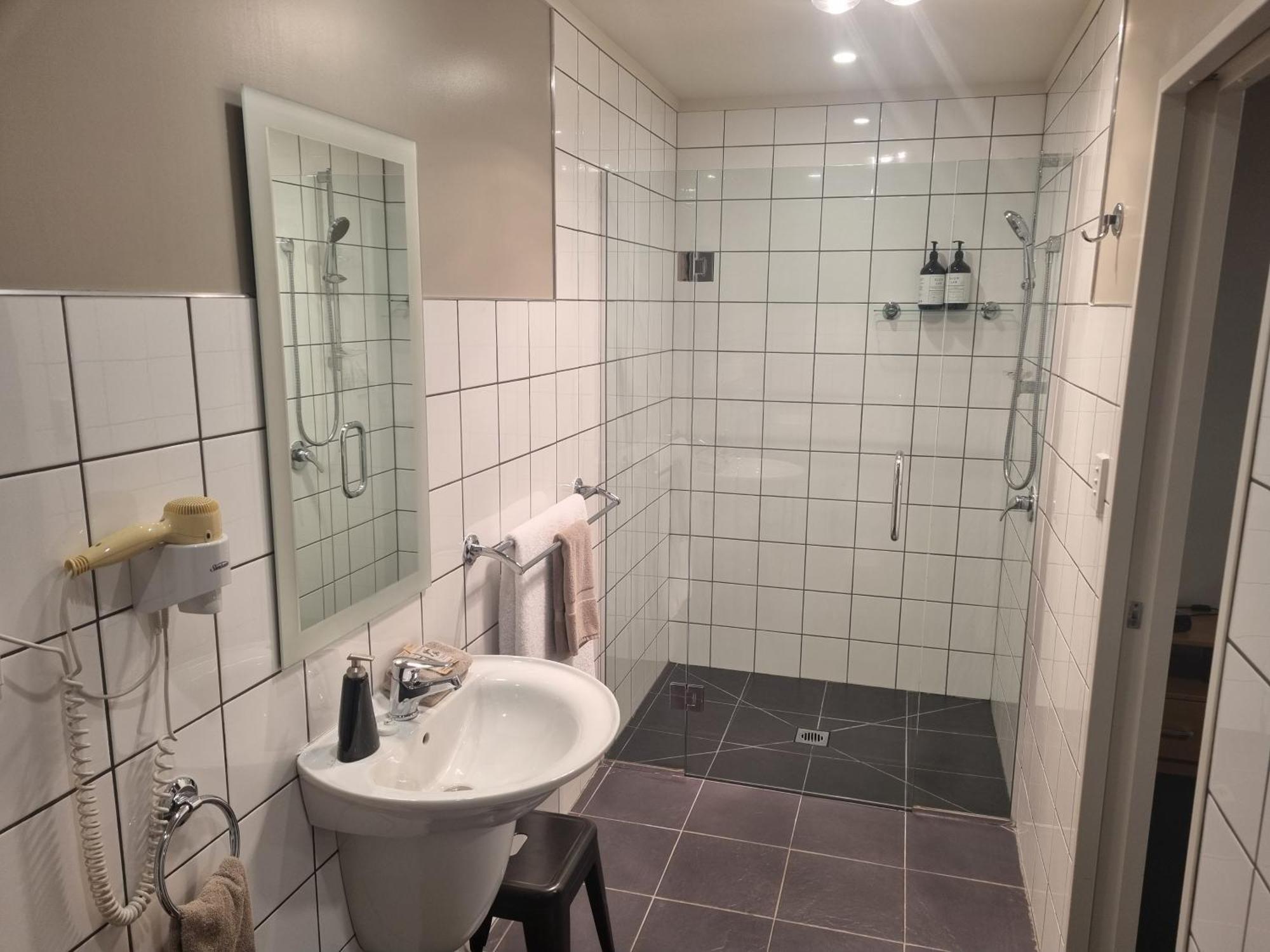 Jafa'S Motels Lawrence Экстерьер фото